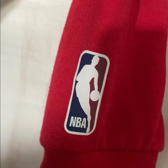 Red raptors sweatshirt - Picture 2 of 4